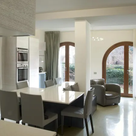 Aliki's House, Dorsoduro アパート